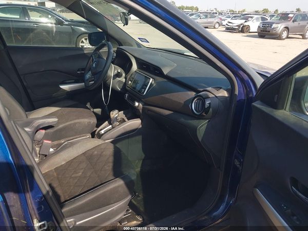 2020 NISSAN KICKS SV XTRONIC CVT