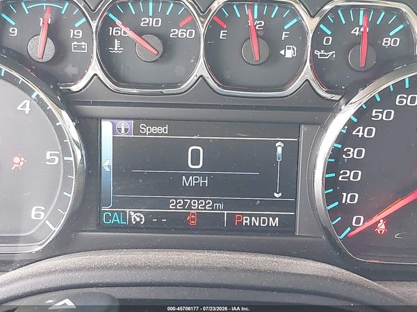 2015 CHEVROLET TAHOE LT — I118