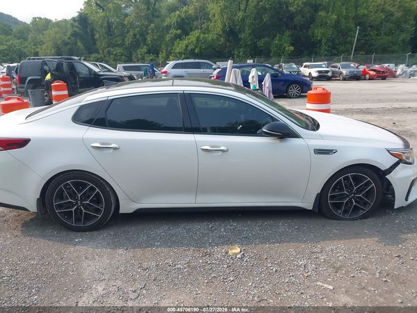 2020 KIA OPTIMA SE