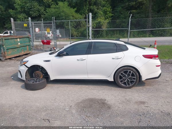 2020 KIA OPTIMA SE
