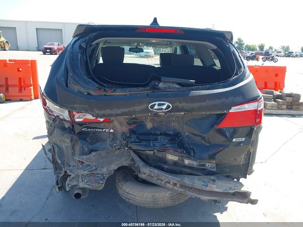 2016 HYUNDAI SANTA FE SE