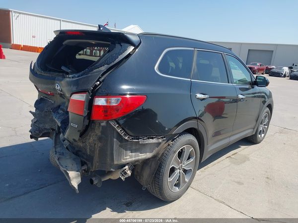 2016 HYUNDAI SANTA FE SE