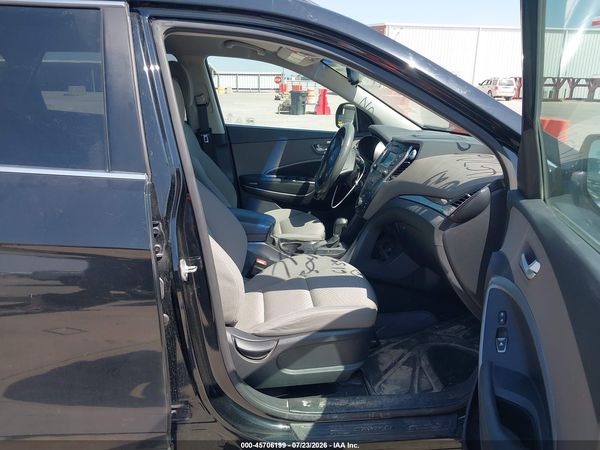 2016 HYUNDAI SANTA FE SE