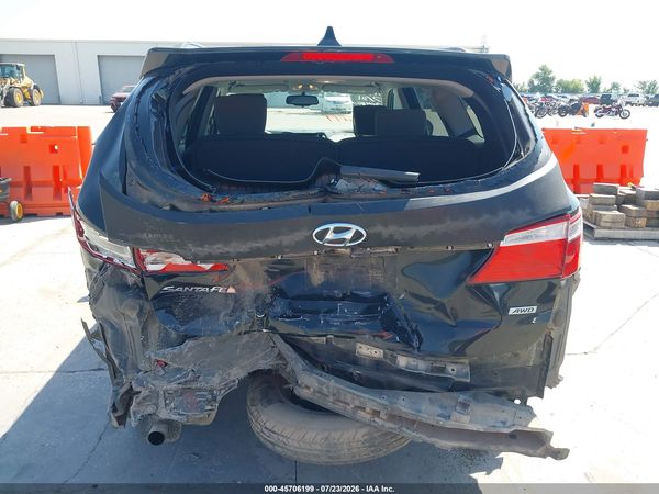 2016 HYUNDAI SANTA FE SE