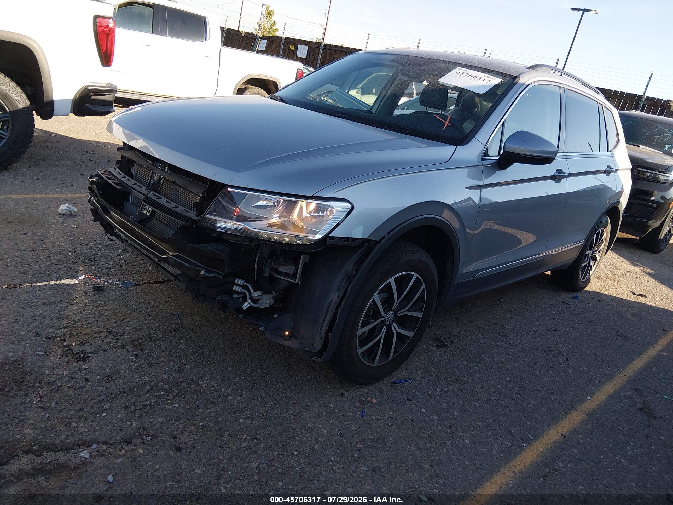 2021 VOLKSWAGEN TIGUAN — I2