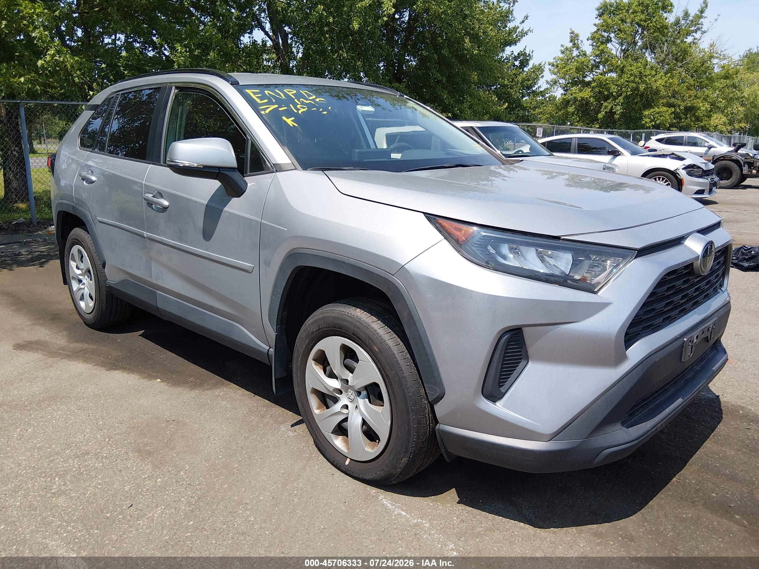 2021 TOYOTA RAV4 LE