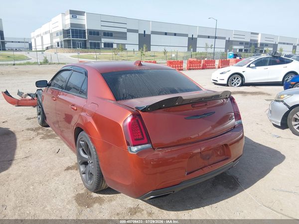 2020 CHRYSLER 300 TOURING — I3