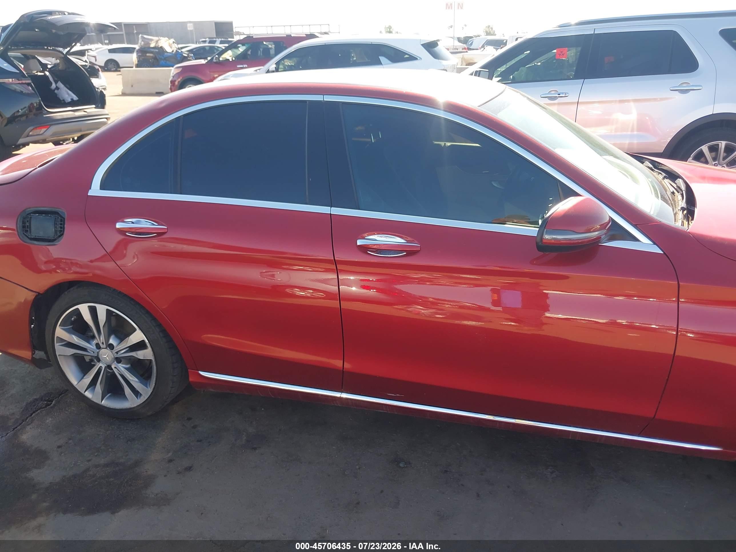 2017 MERCEDES-BENZ C 300 LUXURY/SPORT