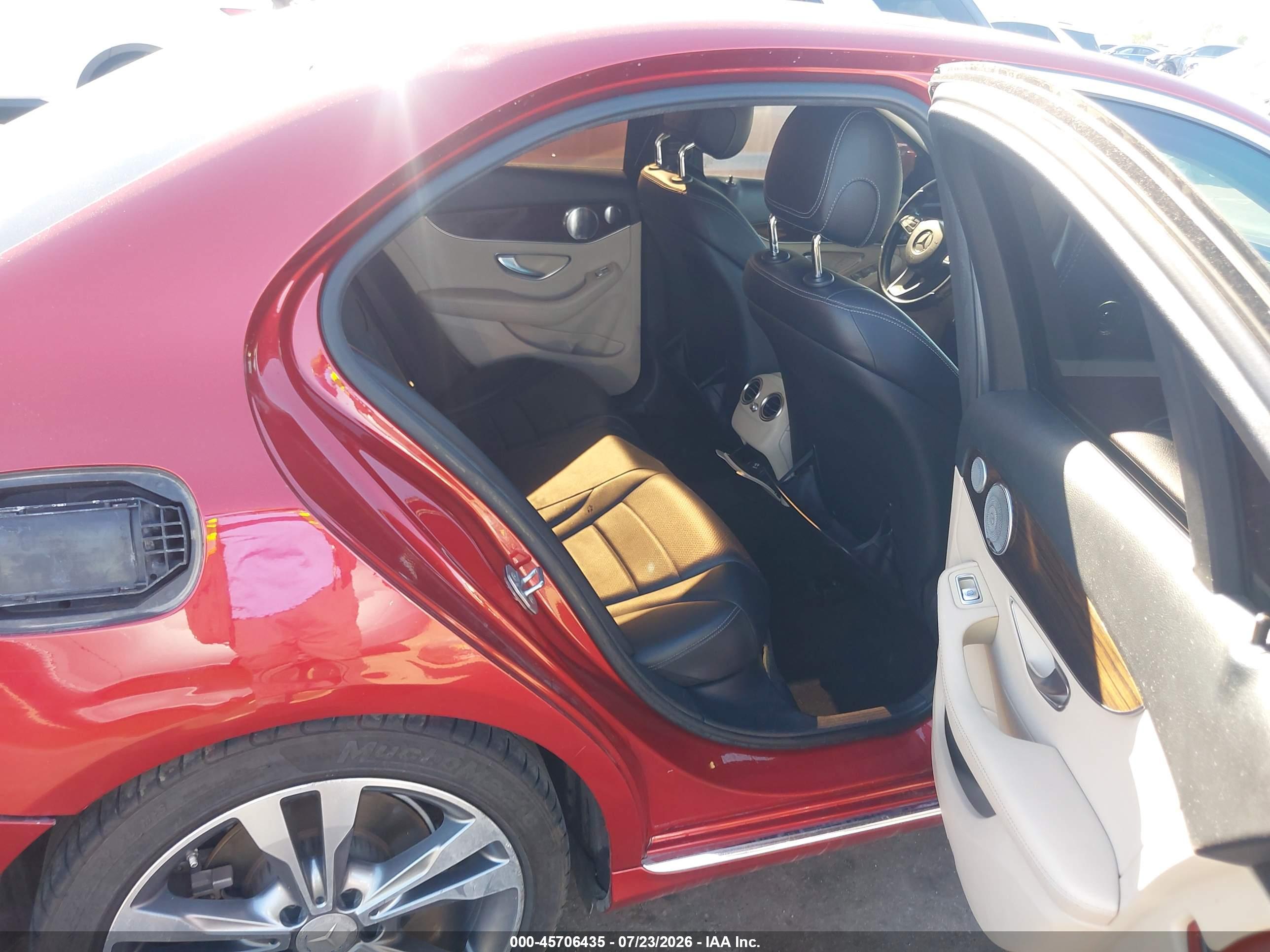 2017 MERCEDES-BENZ C 300 LUXURY/SPORT