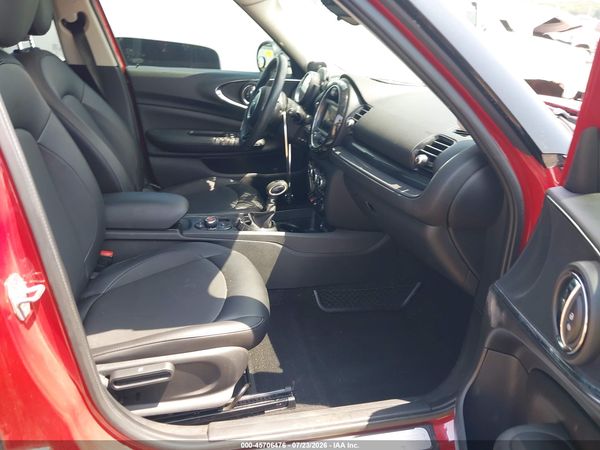 2016 MINI CLUBMAN COOPER