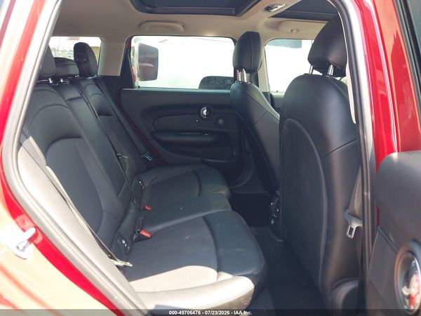 2016 MINI CLUBMAN COOPER