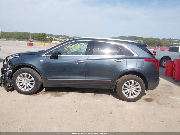 2019 CADILLAC XT5 STANDARD