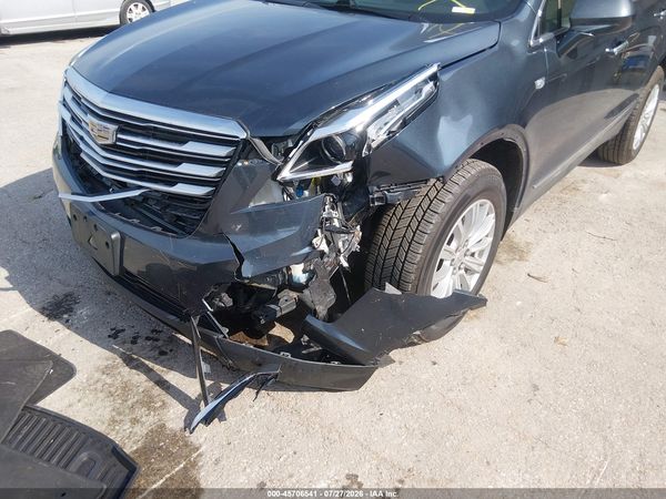 2019 CADILLAC XT5 STANDARD