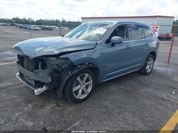 2022 VOLVO XC90 T5 MOMENTUM 7 PASSENGER