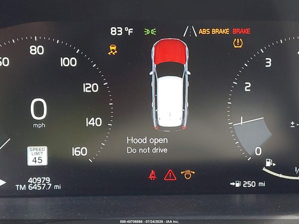 2022 VOLVO XC90 T5 MOMENTUM 7 PASSENGER