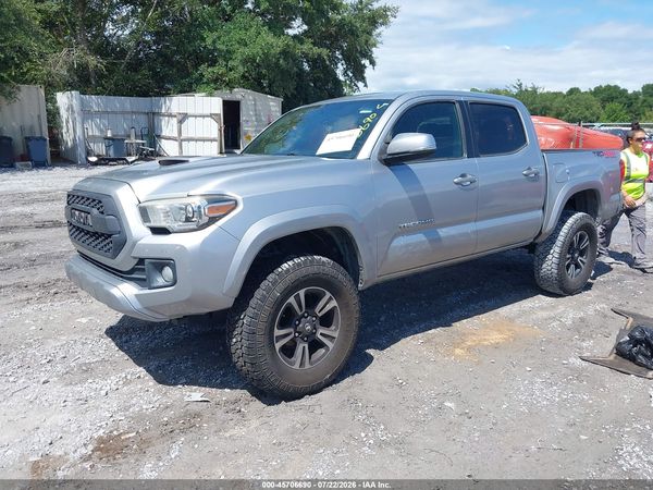 2017 TOYOTA TACOMA TRD SPORT