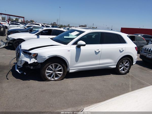 2024 AUDI Q3