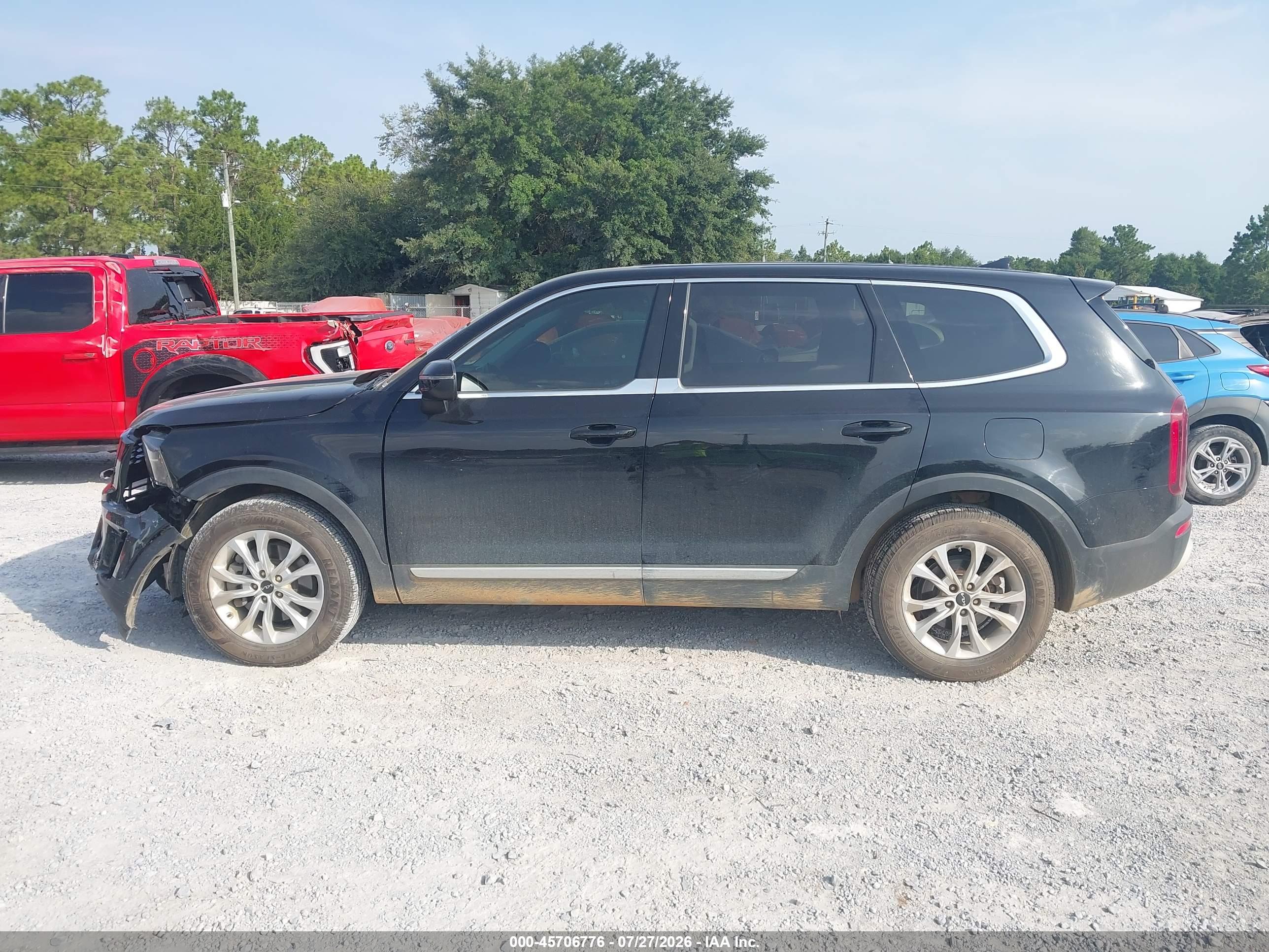 2022 KIA TELLURIDE LX
