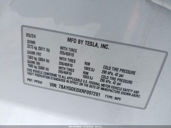 2024 TESLA MODEL Y