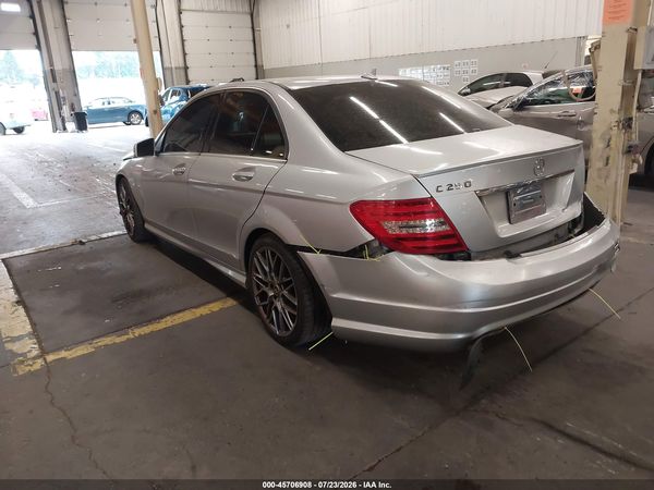 2012 MERCEDES-BENZ C 250 SPORT