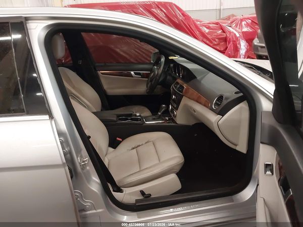 2012 MERCEDES-BENZ C 250 SPORT