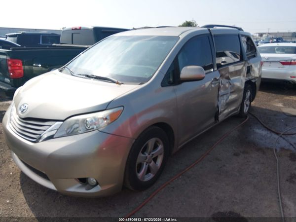 2015 TOYOTA SIENNA LE 8 PASSENGER