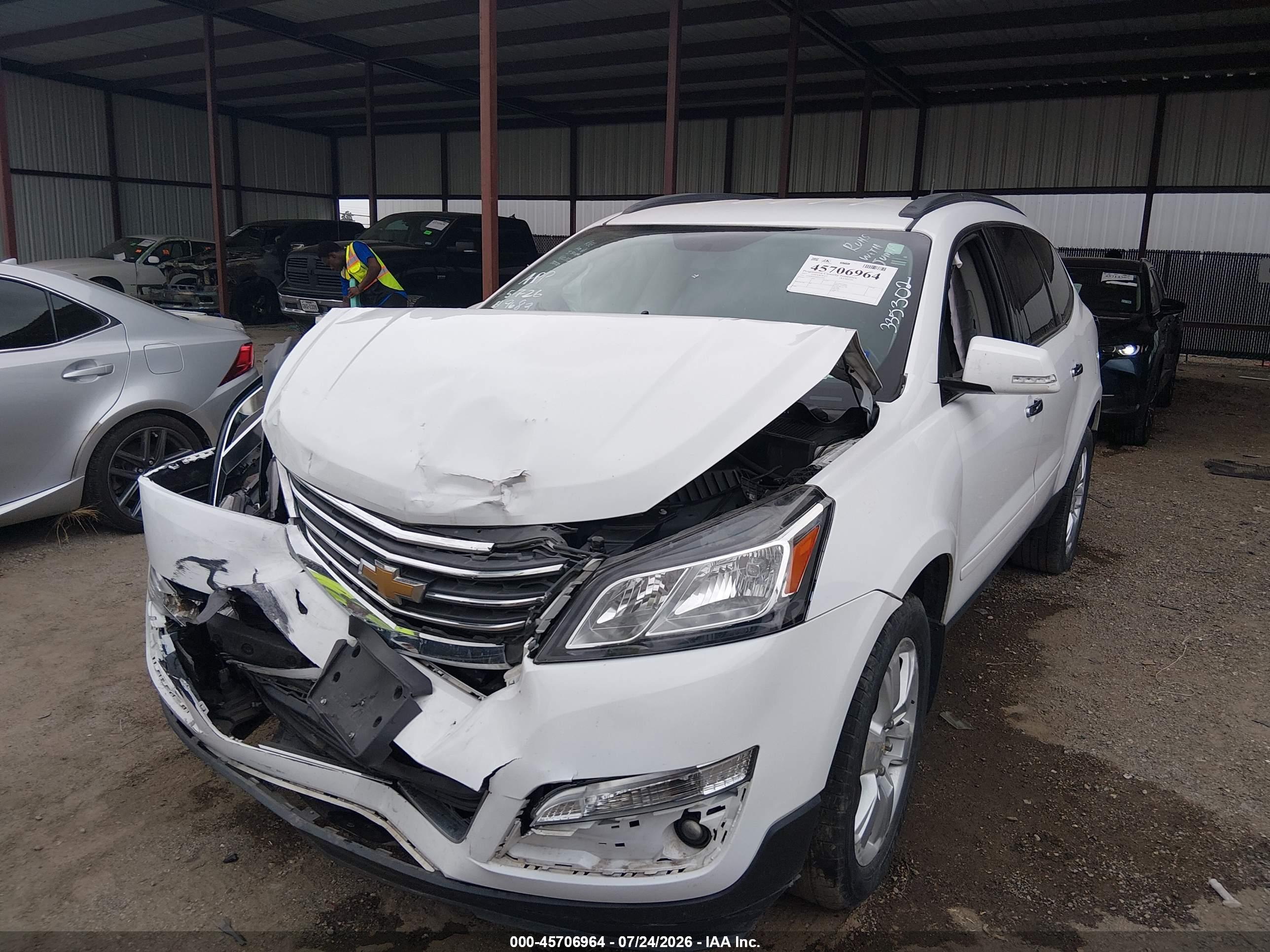 2017 CHEVROLET TRAVERSE 1LT — I2