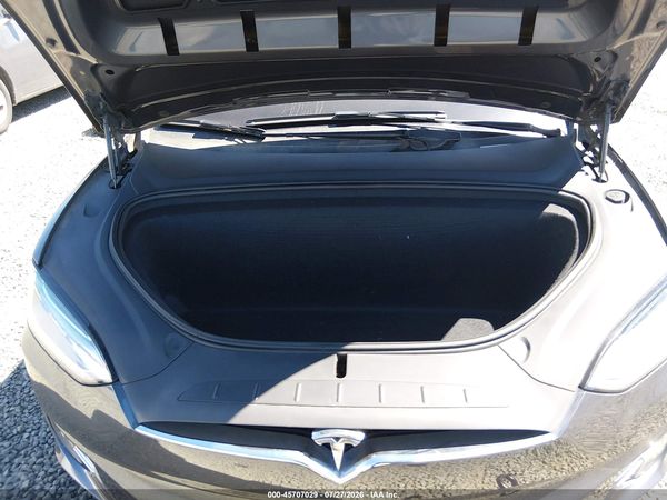2020 TESLA MODEL X