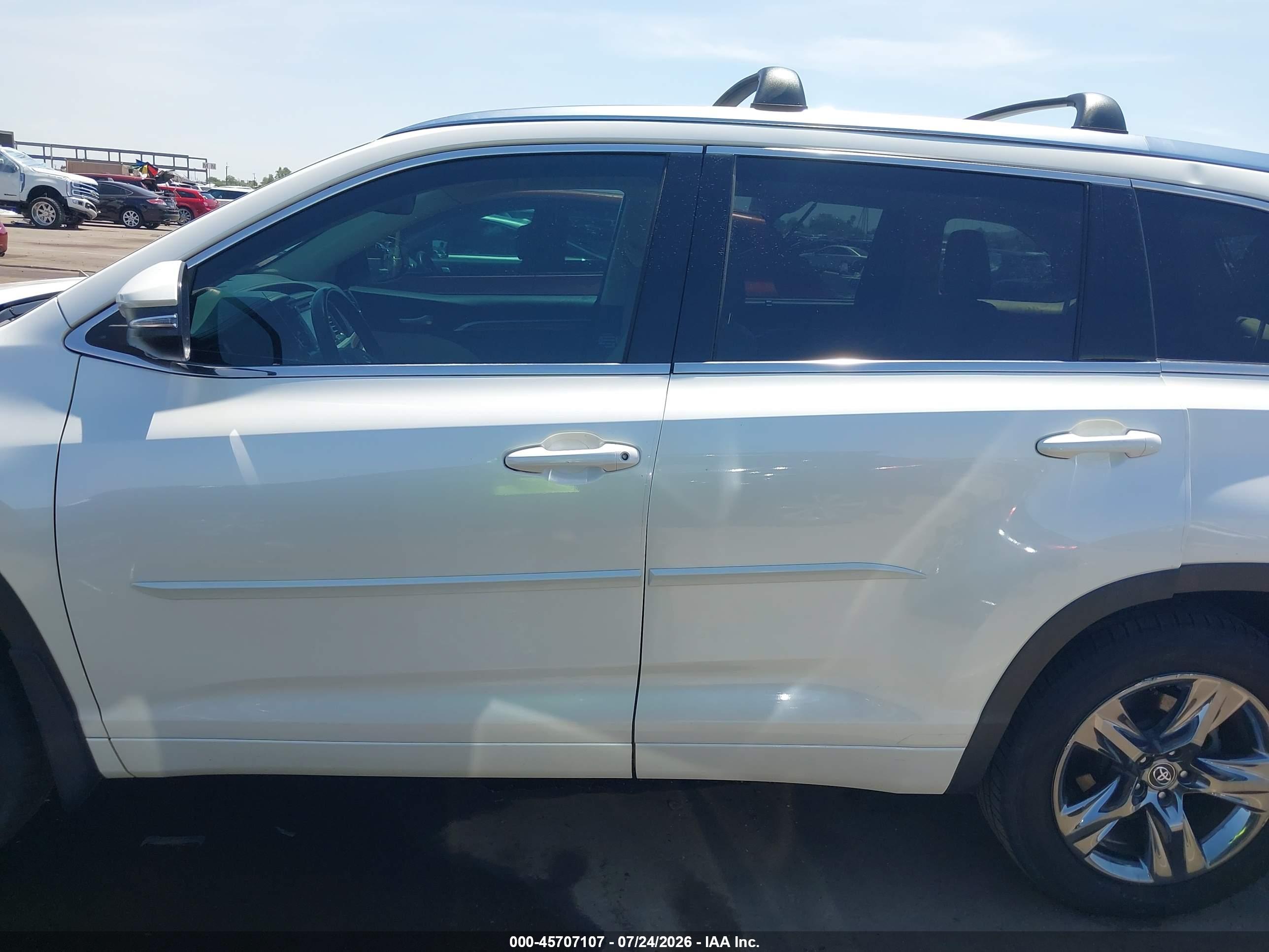 2018 TOYOTA HIGHLANDER LIMITED PLATINUM