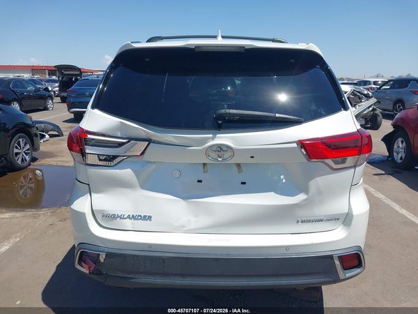 2018 TOYOTA HIGHLANDER LIMITED PLATINUM