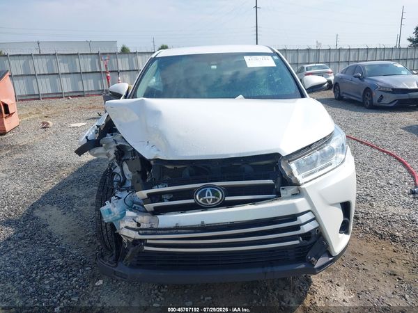 2019 TOYOTA HIGHLANDER LE