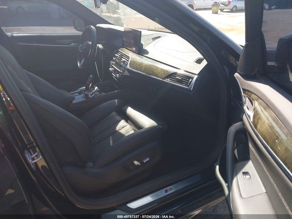 2021 BMW 540I