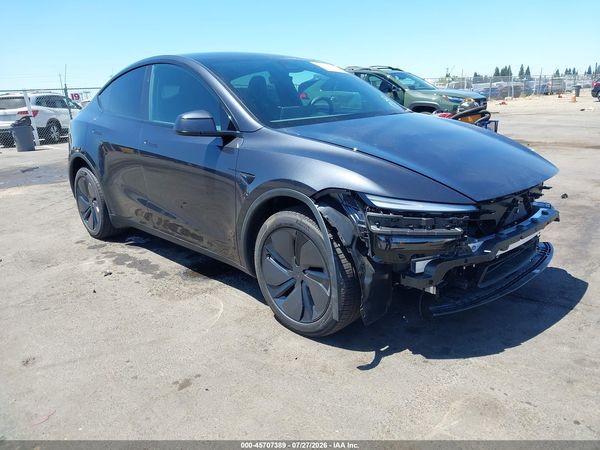 2026 TESLA MODEL Y