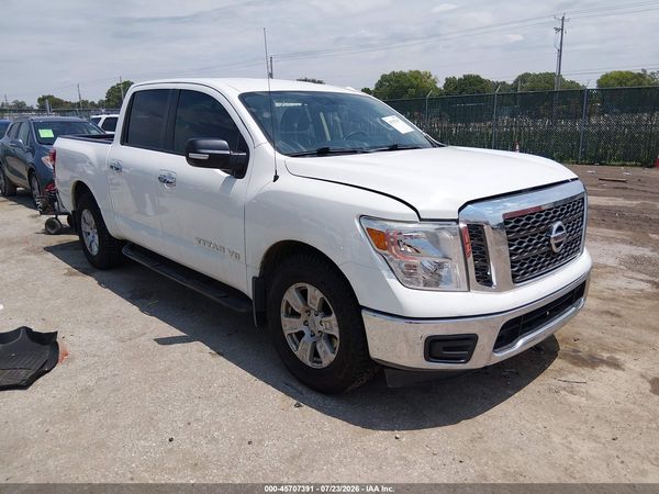 2018 NISSAN TITAN SV — I1