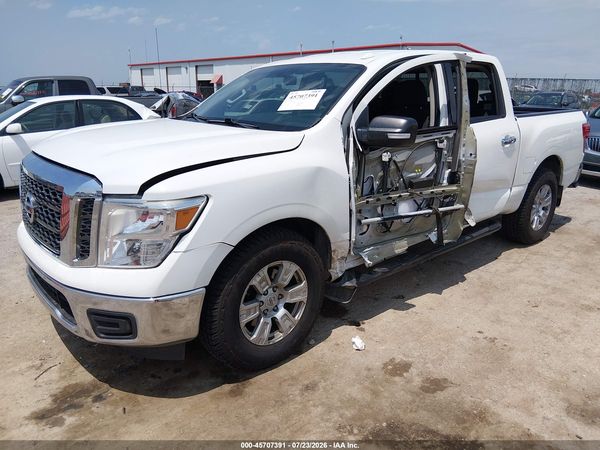 2018 NISSAN TITAN — I2