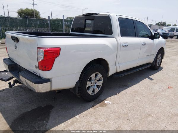 2018 NISSAN TITAN SV — I4
