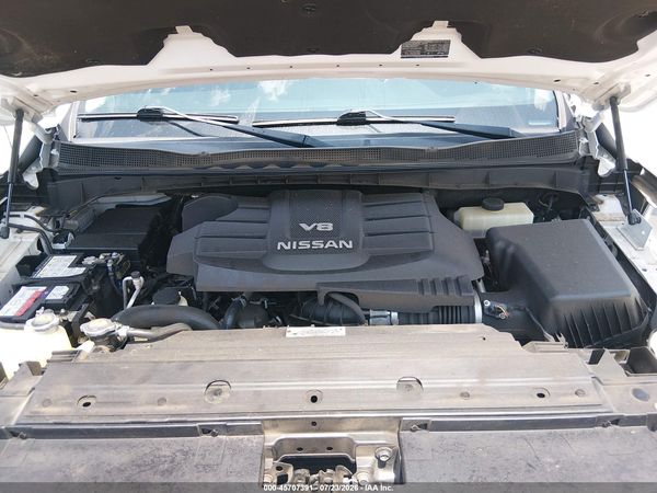 2018 NISSAN TITAN SV — I10