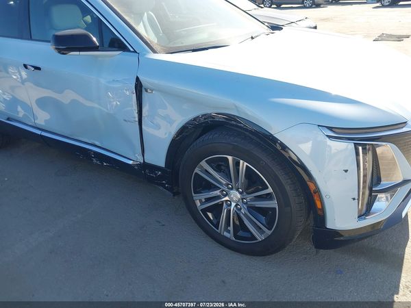 2024 CADILLAC LYRIQ LUXURY W/1SC
