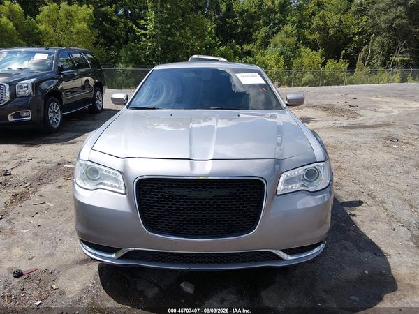 2016 CHRYSLER 300 LIMITED