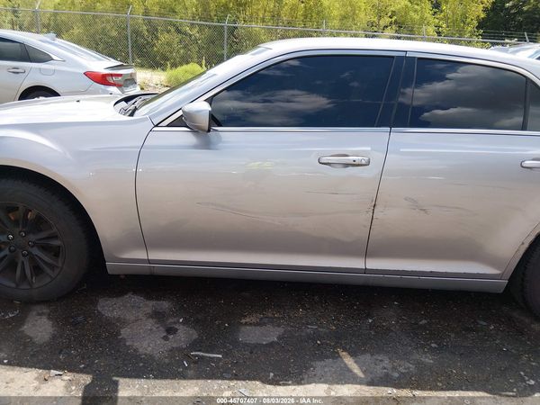 2016 CHRYSLER 300 LIMITED