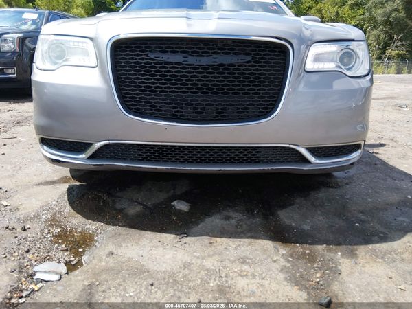 2016 CHRYSLER 300 LIMITED