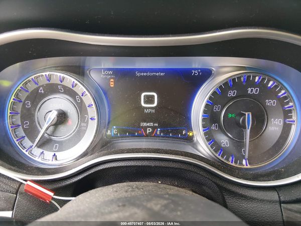 2016 CHRYSLER 300 LIMITED