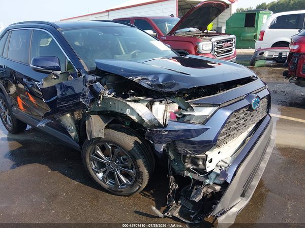 2022 TOYOTA RAV4 HYBRID XLE PREMIUM