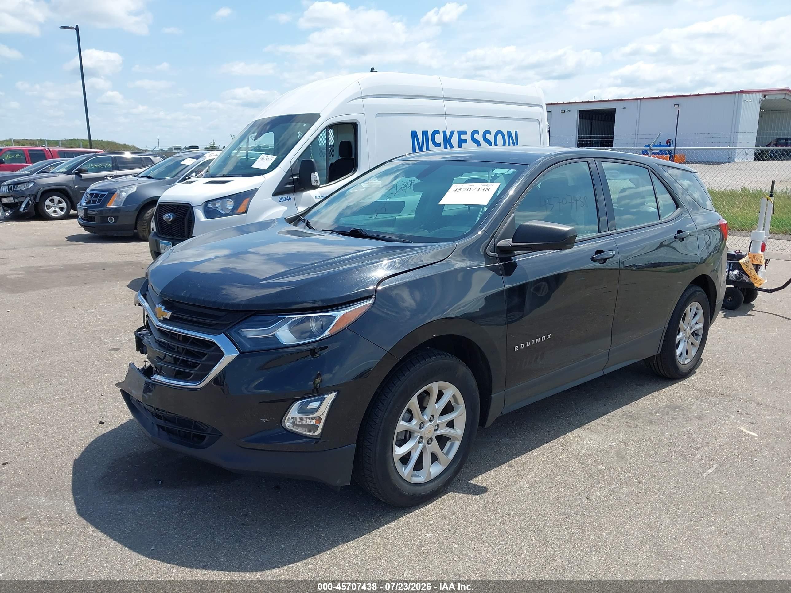 2018 CHEVROLET EQUINOX LS — I2