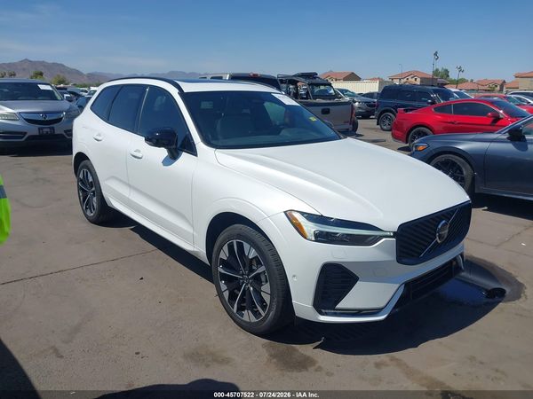 2026 VOLVO XC60 B5 PLUS