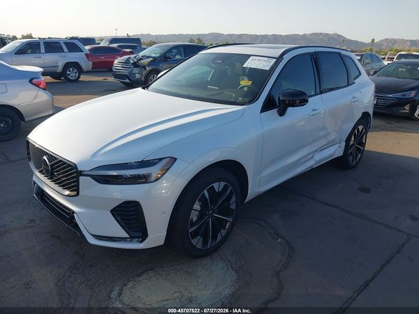 2026 VOLVO XC60 B5 PLUS