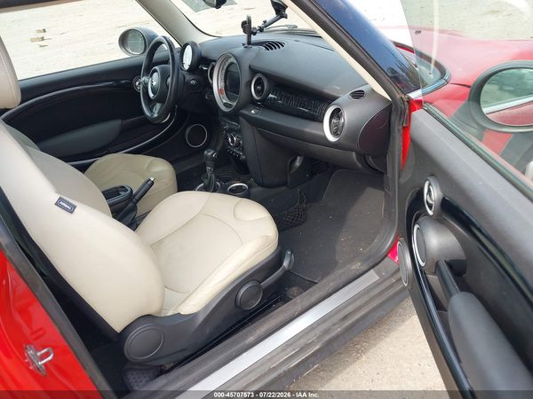 2013 MINI CLUBMAN COOPER