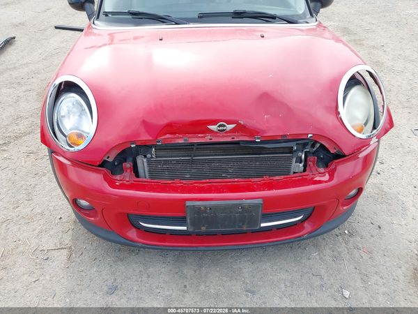 2013 MINI CLUBMAN COOPER