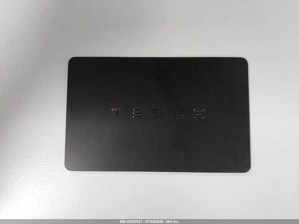 2020 TESLA MODEL Y