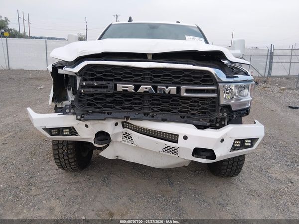 2022 RAM 3500 TRADESMAN  4X4 8' BOX